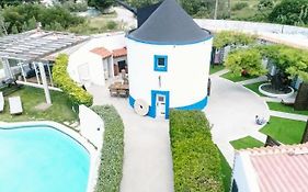 Pura Vida Windmill Lodge
